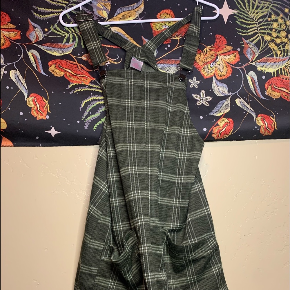 Green Plaid Overall Dress -No Boundaries -LG